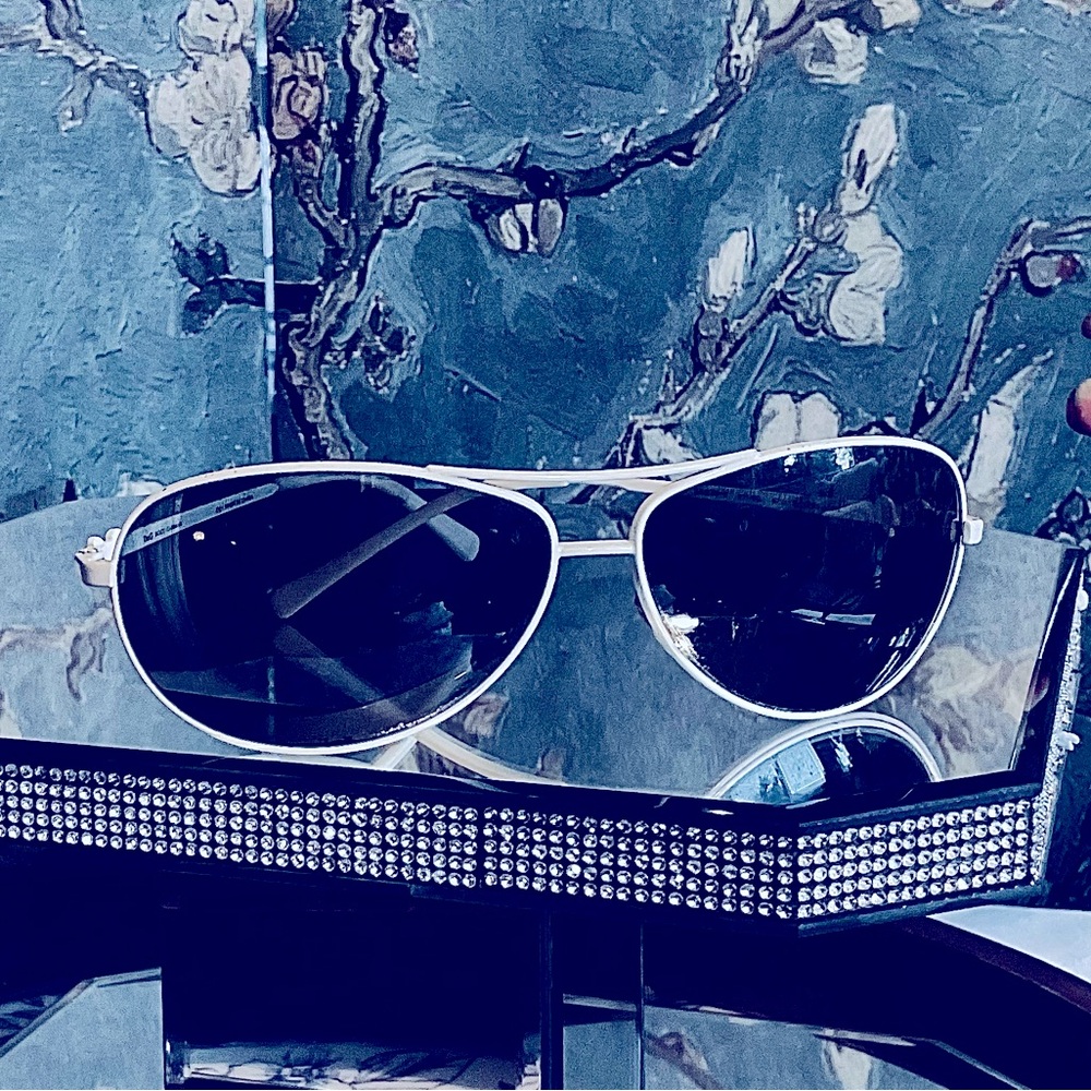DOLCE & GABBANA WHITE ENAMEL  AVIATOR SUNGLASSES